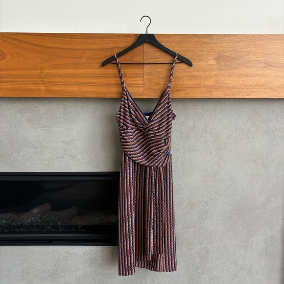 Diane Von Furstenberg 'Saige' Geo Print Silk Blend Party Dress, Size 6 - Picture 3 of 14